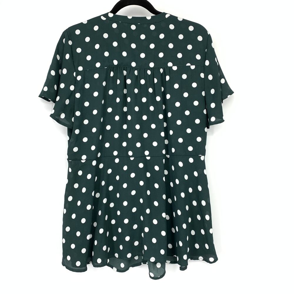 Torrid Tie Front Flutter Short Sleeve Blouse Womens Sz 0X Green White Polka Dot - Picture 2 of 6